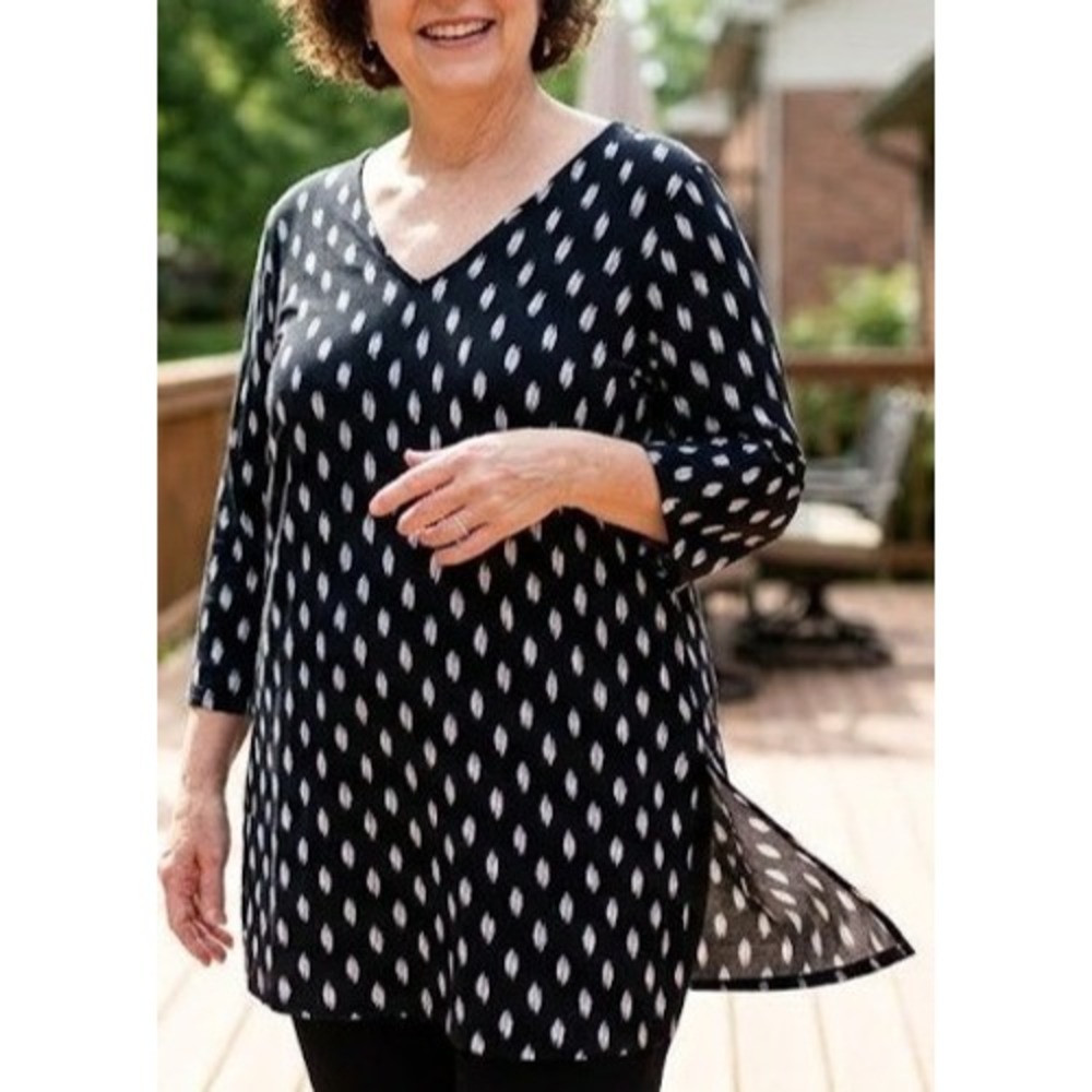 Lands End Tunic Top Plus 20W 22W Geometric Print V-Neck 3/4 Sleeve Black White